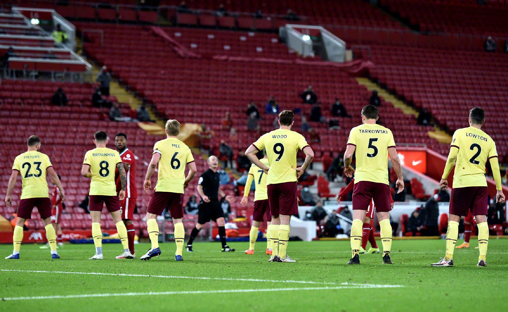 并多次在对 并多次在对